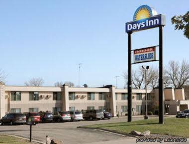 Days Inn By Wyndham St Cloud Saint Cloud Exteriér fotografie