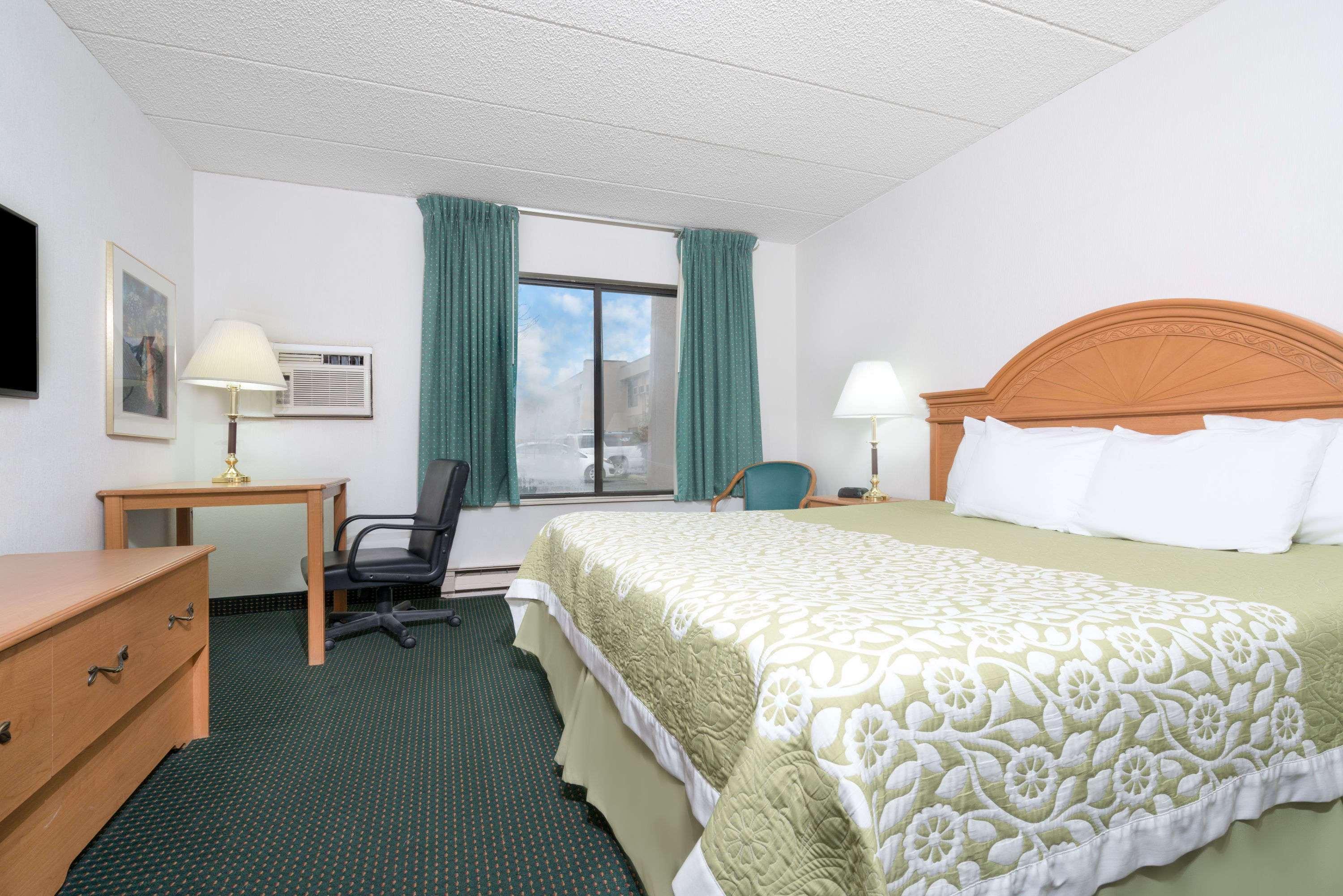 Days Inn By Wyndham St Cloud Saint Cloud Exteriér fotografie