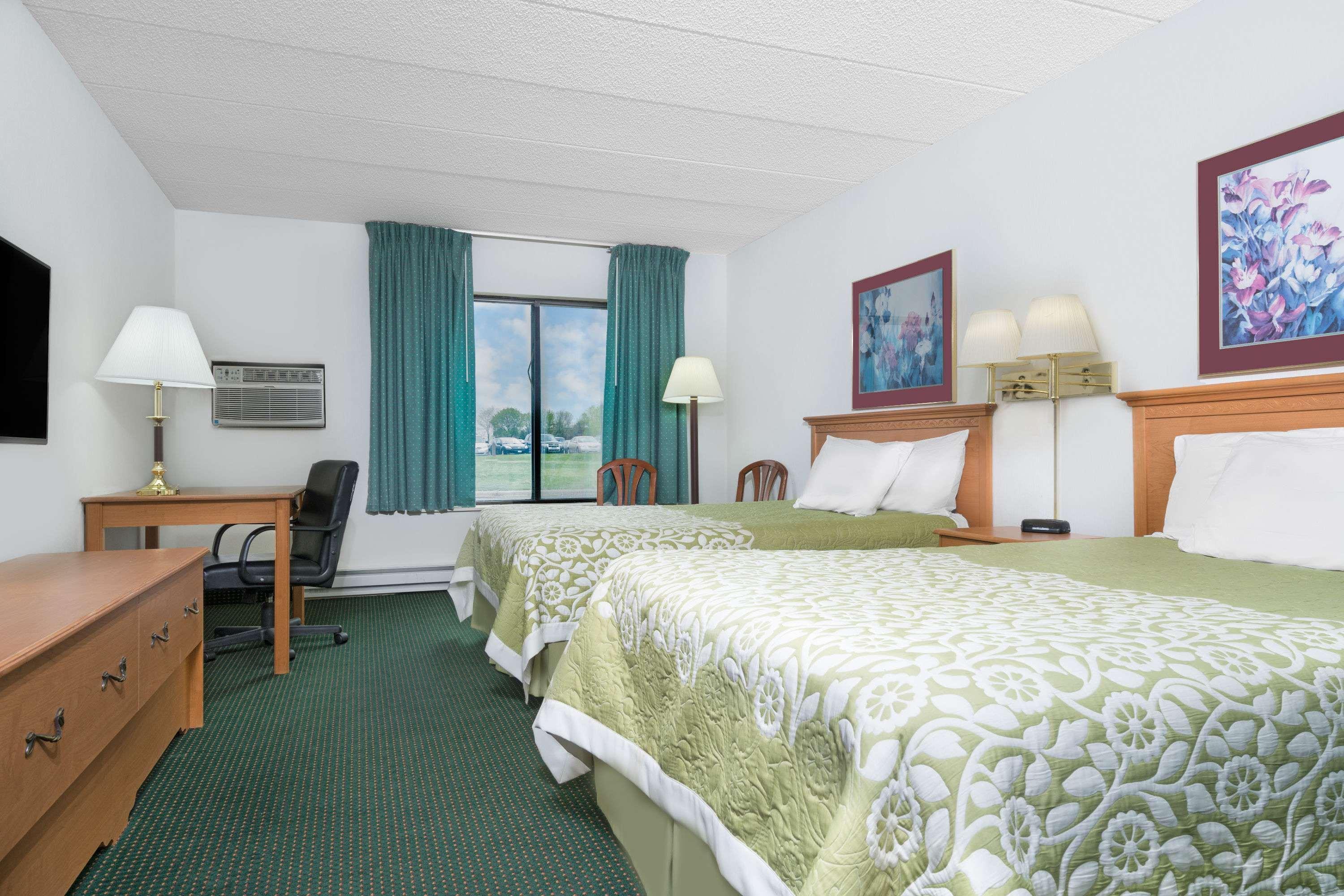 Days Inn By Wyndham St Cloud Saint Cloud Exteriér fotografie